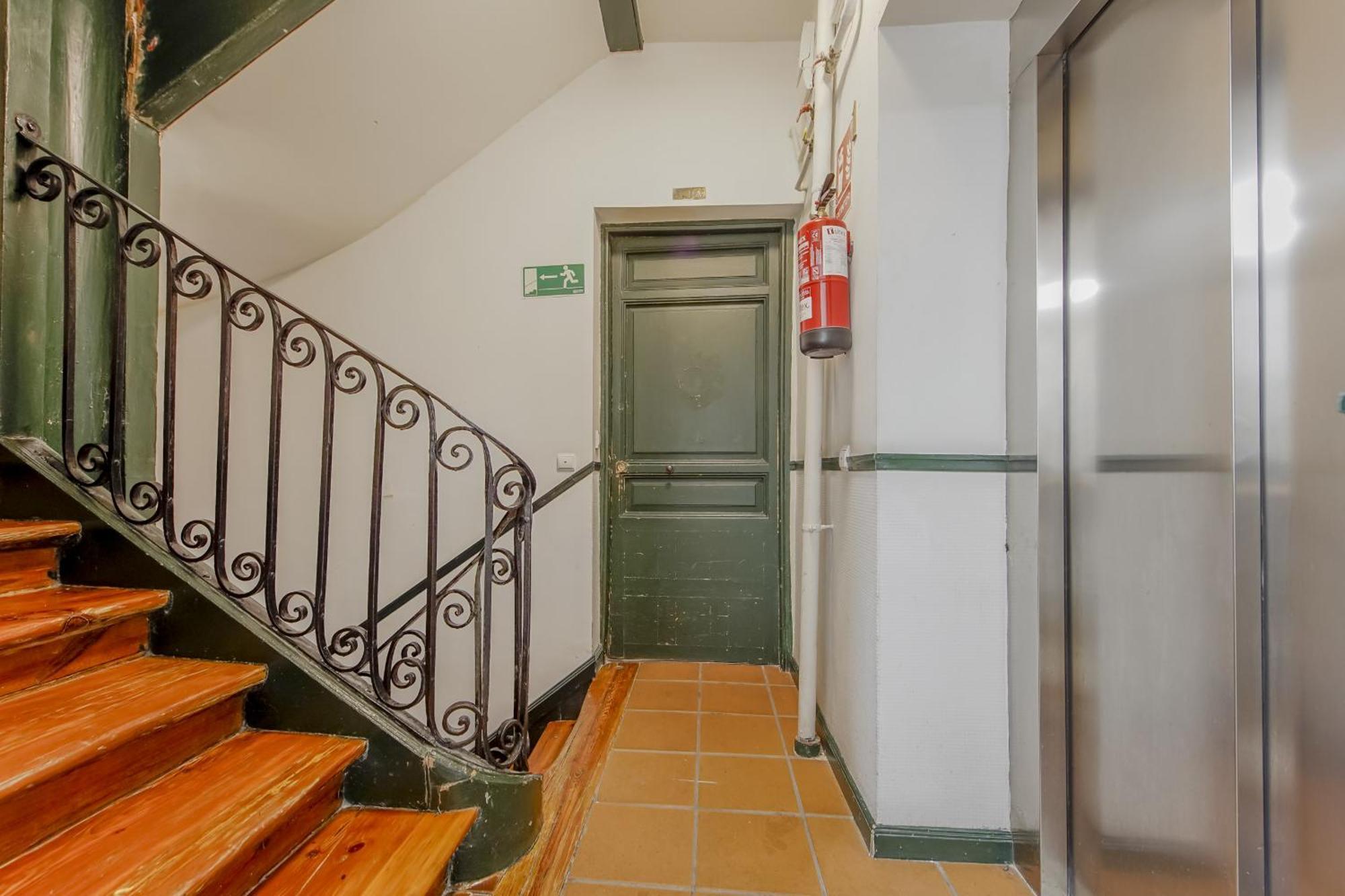 Modern Apt Para 6Pax En La Plaza De Tirso-Centro E1 Madrid Exterior foto
