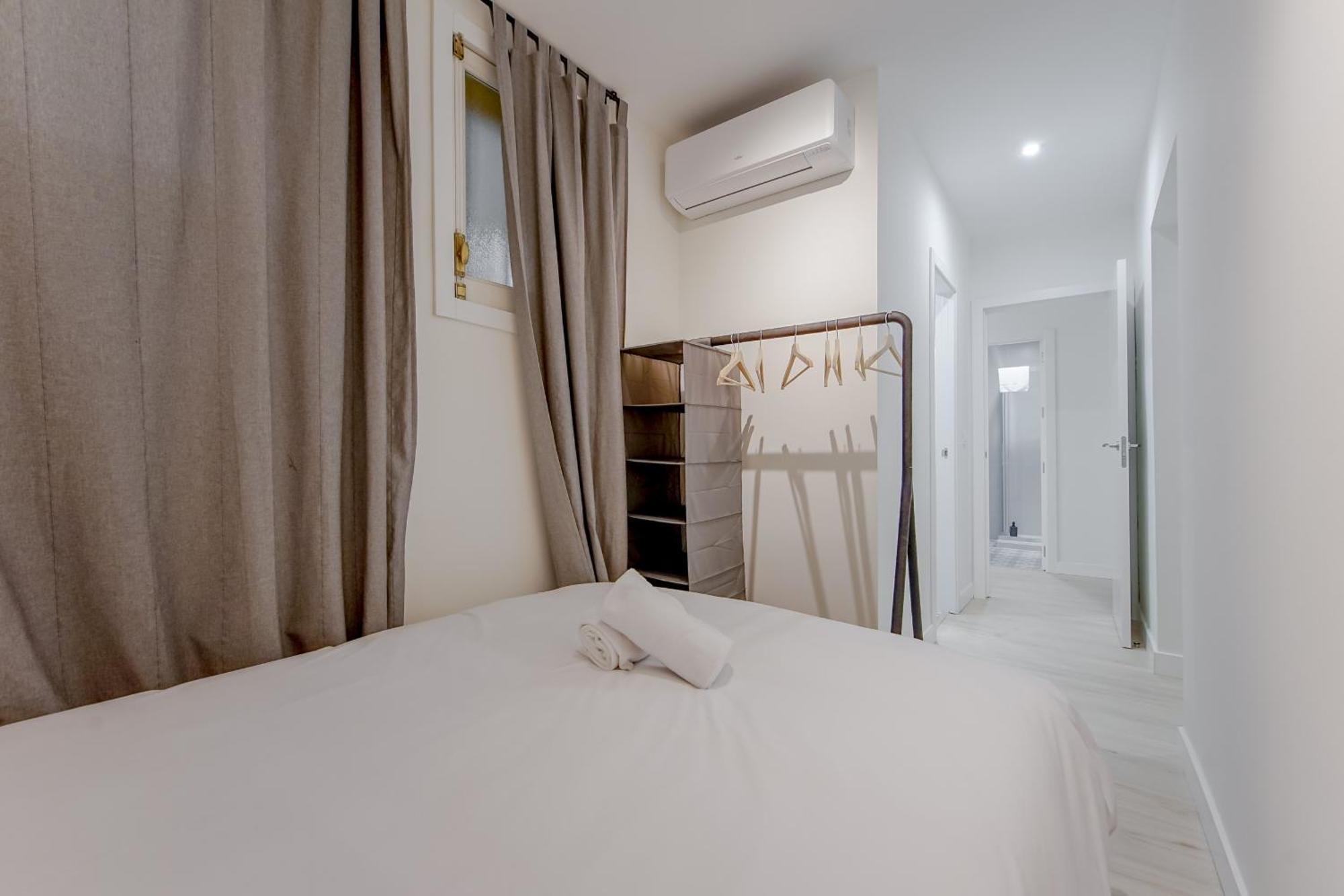 Modern Apt Para 6Pax En La Plaza De Tirso-Centro E1 Madrid Exterior foto