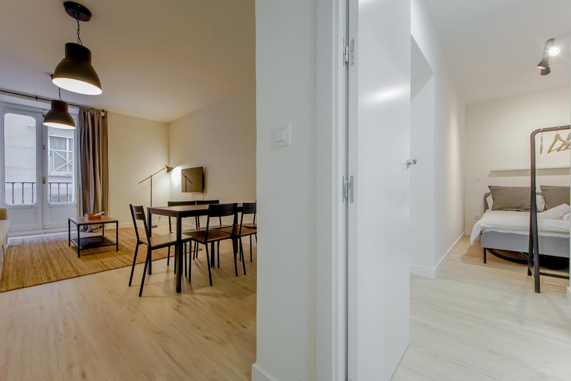 Modern Apt Para 6Pax En La Plaza De Tirso-Centro E1 Madrid Exterior foto